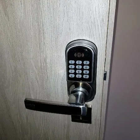 Dobry Najem 12