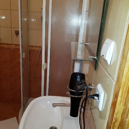 Dobry Najem 12 Poznań