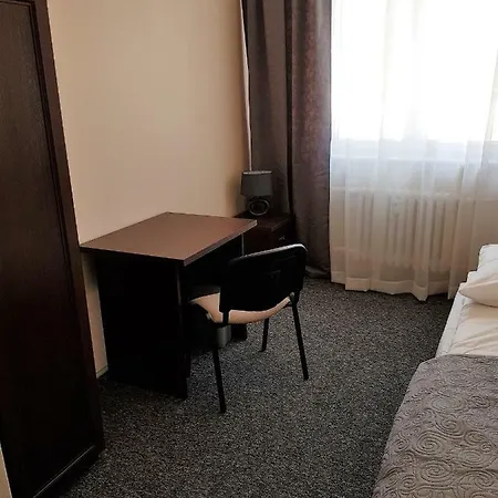Dobry Najem 12